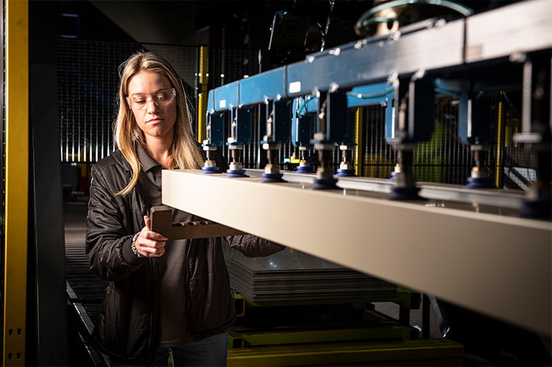 TracRite employee working